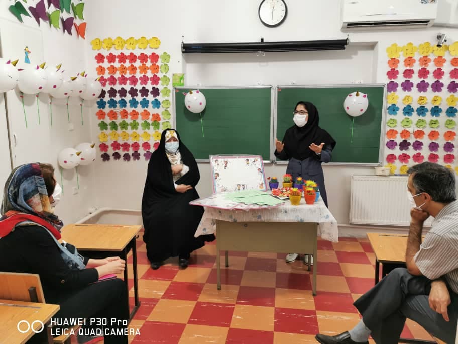 شروع جلسات معارفه دانش آموزان با معلمین سال تحصیلی ۱۴۰۰-۱۳۹۹